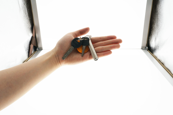 Tabung Bentuk Stainless Steel LED Keychain Senter Untuk Promosi Hadiah