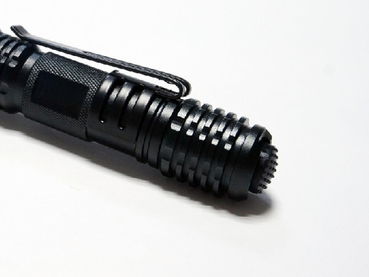 Gantungan Kunci Tahan Air Aero Grade, Mini Keychain Torch Warna Hitam